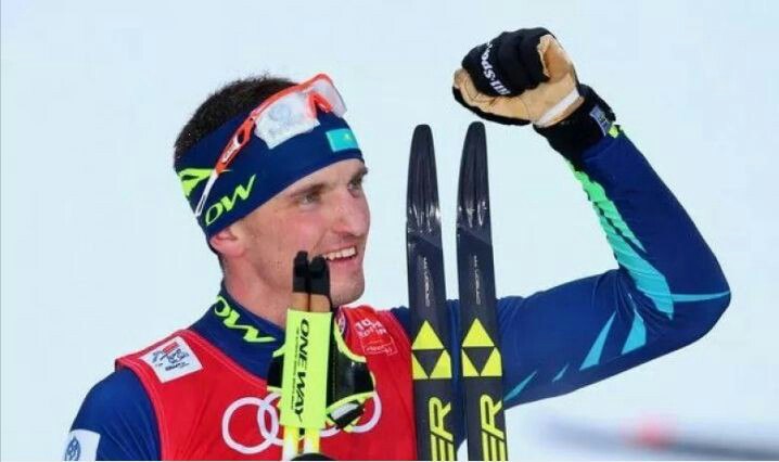 Казахстанец Полторанин выиграл этап Кубка мира по лыжным гонкам в Финляндии