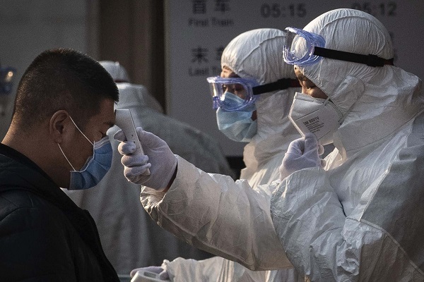 В Китае наблюдается снижение смертности от коронавируса, но ВОЗ призывает к осторожности