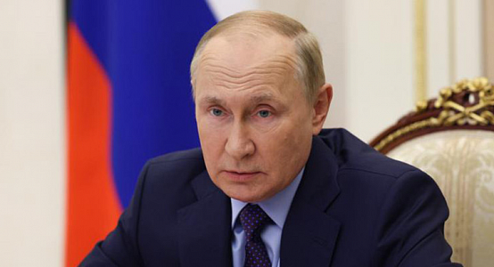 Путин Украинаның төрт облысының Ресейге қосылуы туралы заңға қол қойды 