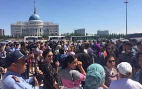 Mothers of many children collected by Akorda and require a meeting with Tokayev, Nazarbayev and Mamin
