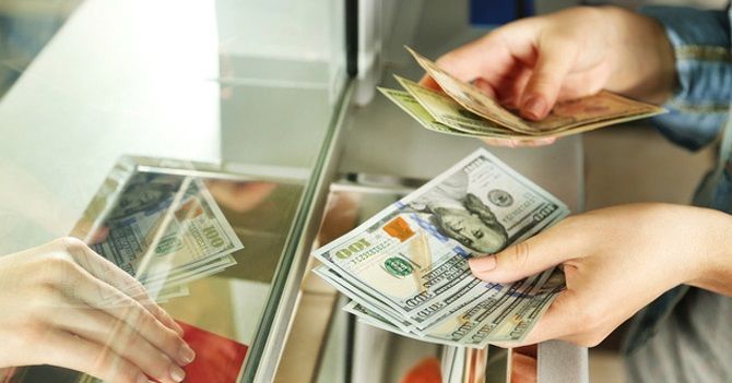 Почти в полтора раза выросли покупки валюты казахстанцами - Нацбанк