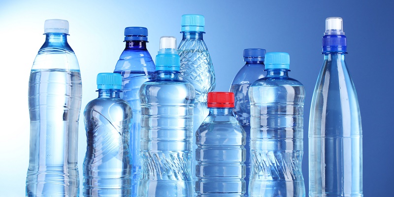 Вывоз б/у пластиковых баклажек хотят запретить в Казахстане