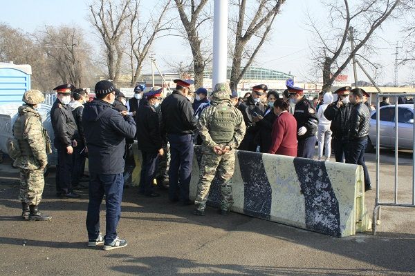 3 тыс. пропусков на выезд выписали работавшим в Алматы жителям области – РПП