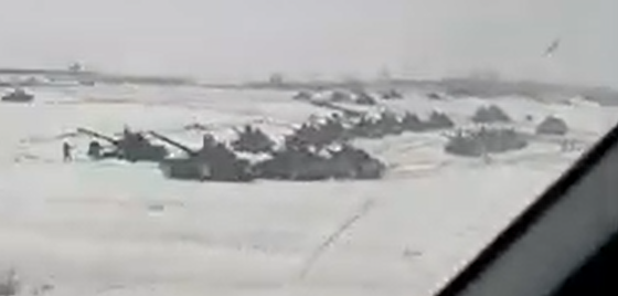 Скопление танков близ Аягоза объяснили проверкой боеготовности в рамках режима ЧП