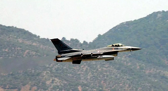 Turkish F-16 shoots down Armenia jet in Armenian airspace
