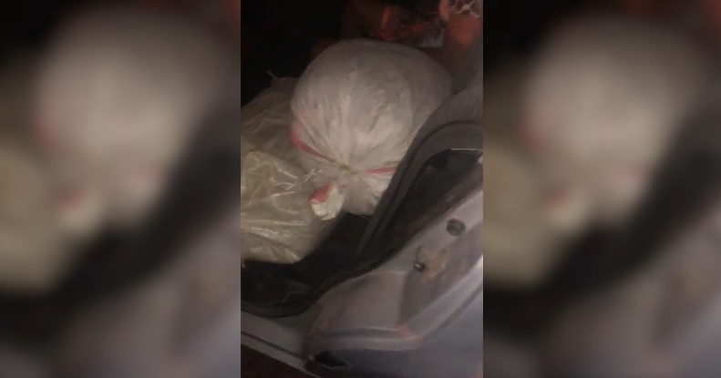 Факт обнаружения более 21 кг высушенной марихуаны в салоне авто расследуют в Таразе