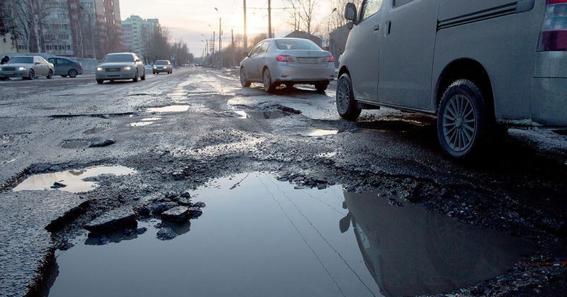 Свыше 3 тыс. должностных лиц наказали за 10 лет из-за состояния дорог в Казахстане