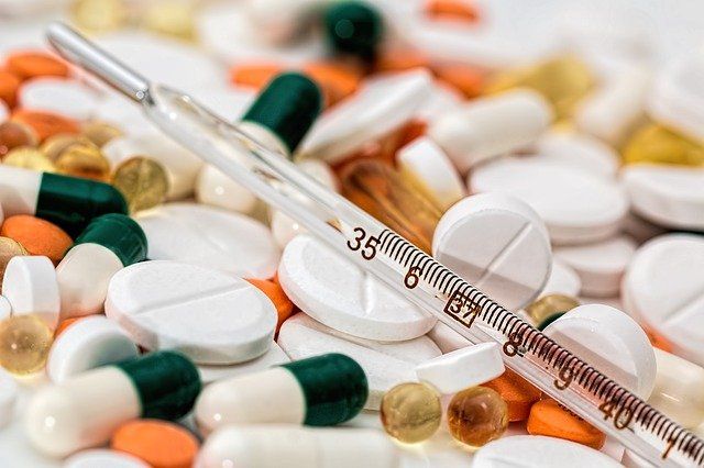 Казахстан ограничит нормы потребления в стране и перемещения за границу лекарств – МТИ