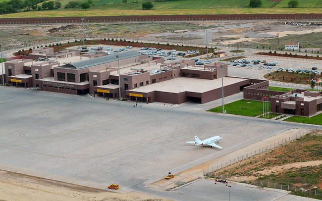 Желающих покинуть Турцию казахстанцев планируют вывезти через аэропорт Газиантепа