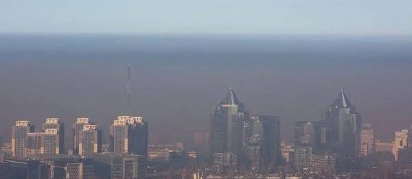 Превышения норм загрязнения воздуха зафиксированы в определенное время суток в Алматы