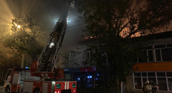 Two buildings located near ADK caught fire in Almaty