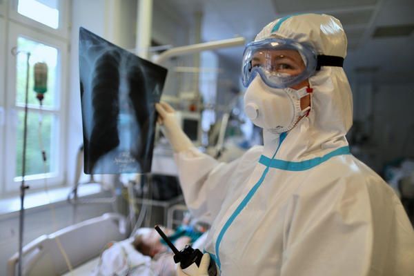 974 человека заболели COVID-19 и пневмонией с признаками КВИ за сутки в Казахстане