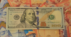 Нұр-Сұлтан, Алматы  және Шымкент айырбас қосындарында доллар бағамы түрлі бағытта өзгерді