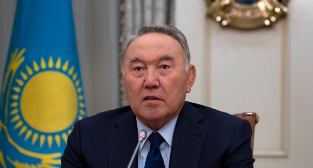 Назарбаев отправил в отставку правительство Казахстана