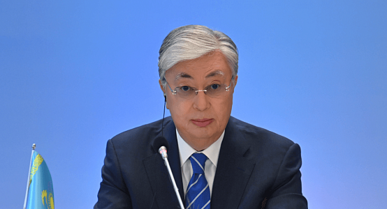Tokayev on geopolitics: We are diversifying oil export routes to China and Europe
