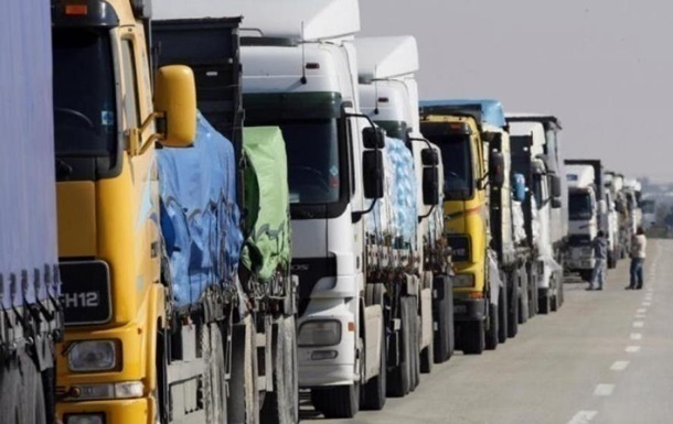 Смаилов призвал избавиться от лишних формальностей при перемещении товаров в ЕАЭС