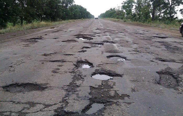 Часть дорог Казахстана не ремонтировали уже по 20 лет – Карабаев