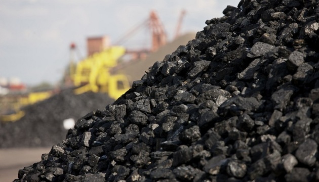 Действующие правила биржевой торговли в РК позволяют посредникам наживаться на продаже угля