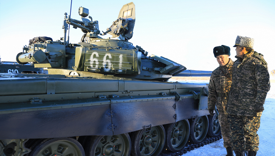Антитеррористическую защищенность военных объектов ДШБ Астаны проверил Ермекбаев