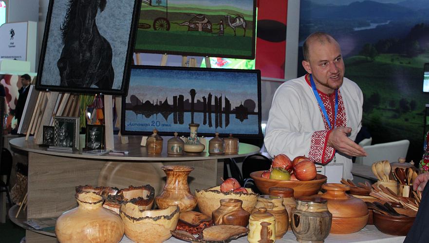 Выставкой открылся XV Форум межрегионального сотрудничества двух стран в Петропавловске