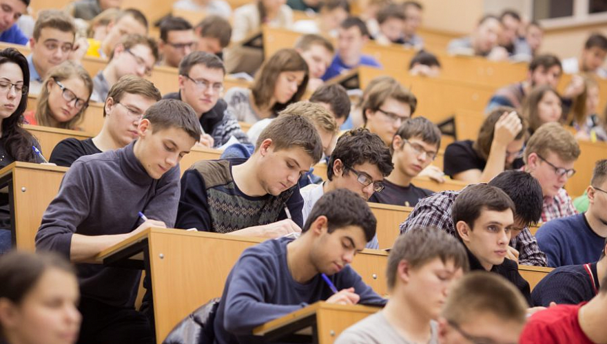 Более чем в два раза увеличилось количество студентов из Казахстана за рубежом – эксперт