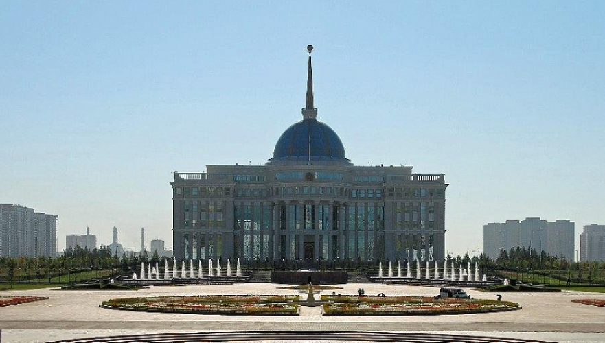 Создать госкомиссию по восстановлению экономического роста при президенте постановил Токаев