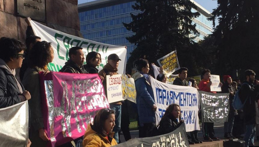 Активистов предупредили о нежелательности их выхода на митинг 16 декабря в Алматы