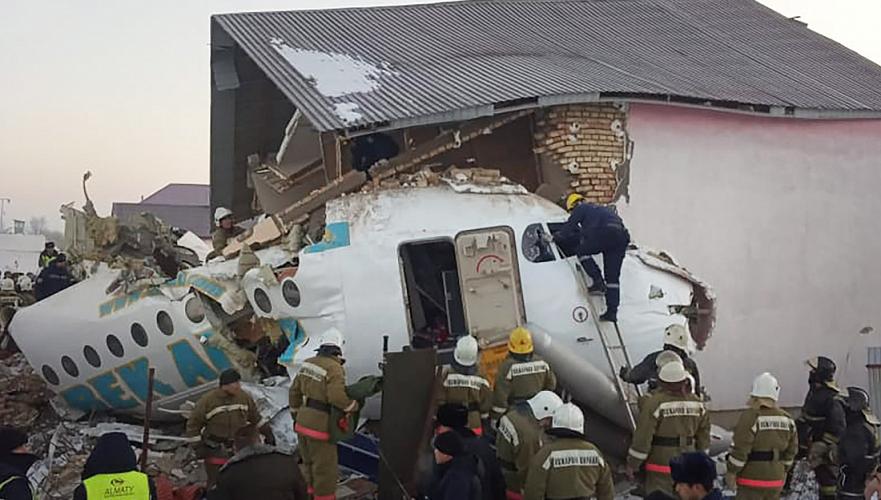 Внушительный список нарушений нашли в Bek Air после авиакатастрофы под Алматы