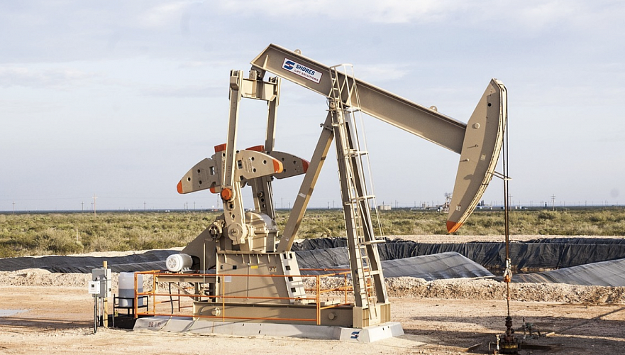 Более чем вдвое временно снижена добыча нефти на Тенгизе