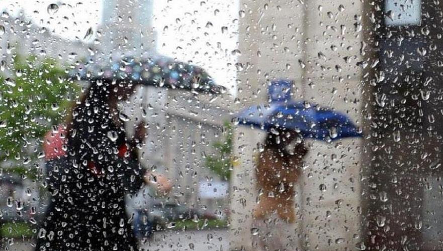 Дожди ожидаются в пятницу на большей части территории Казахстана 