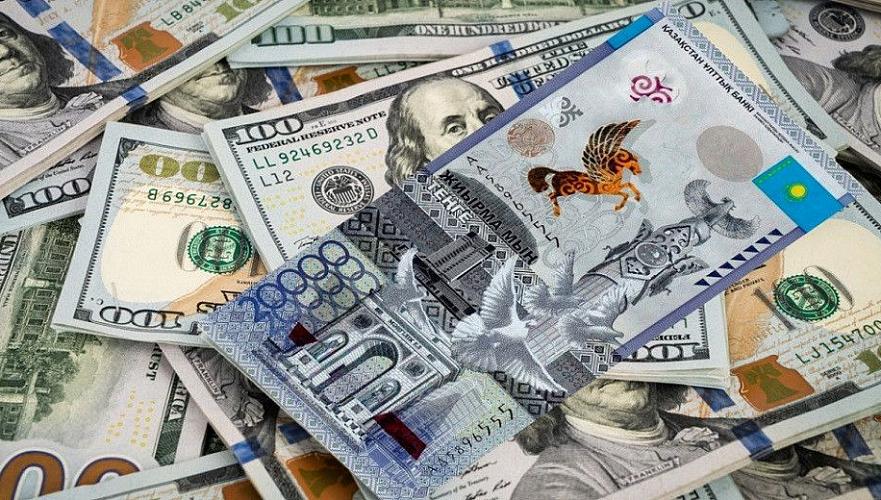На 24% меньше купили-продали казахстанцы валюты в январе к декабрю - Нацбанк 