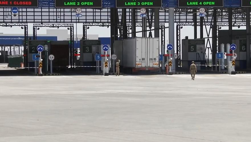 Автомобильные пункты пропуска Казахстана на границе с Китаем закроют на три дня
