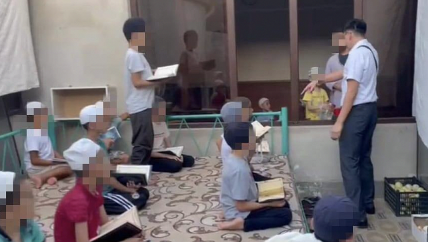 Почти 70 детей незаконно обучали религиозным проповедям на дому в Туркестанской области