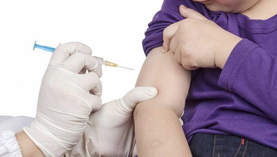 Вопрос по вакцинации детей еще не решен – акимат Алматинской области