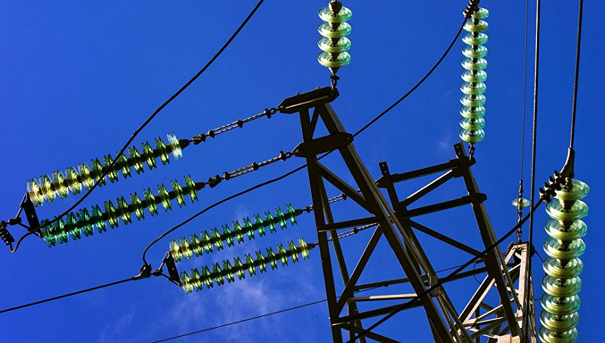 Казахстан впервые за многие годы начал экспортировать электричество в Узбекистан
