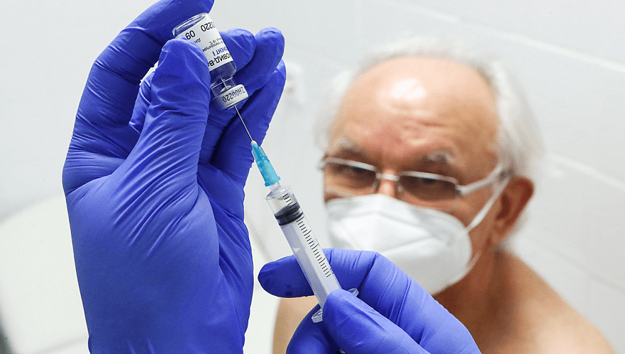 Лиц старше 65 лет в Казахстане планируют начать вакцинировать от КВИ в апреле