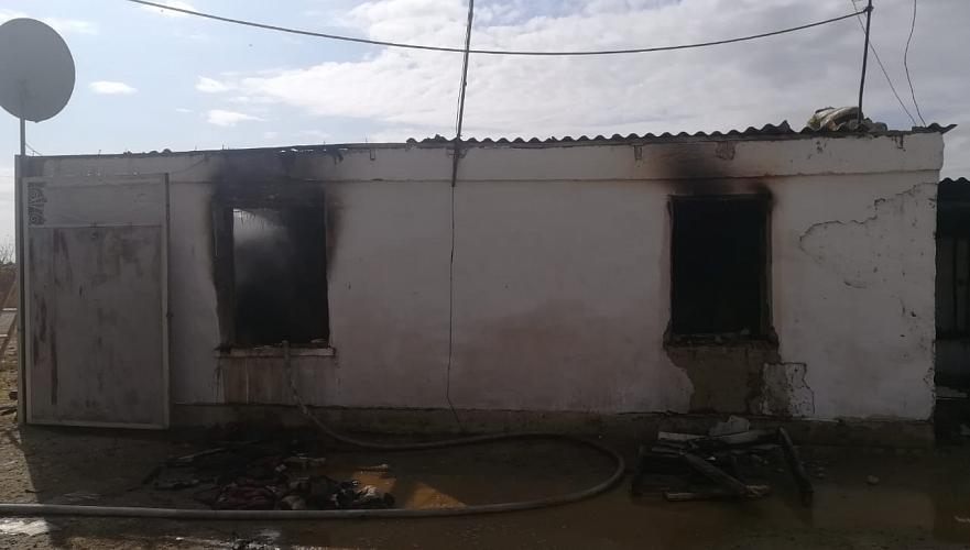 14-летняя девочка пострадала в результате хлопка газа во времянке в Туркестанской области
