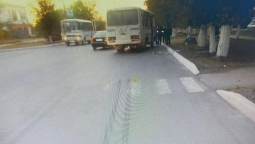 Автобус насмерть сбил женщину в Костанайской области 