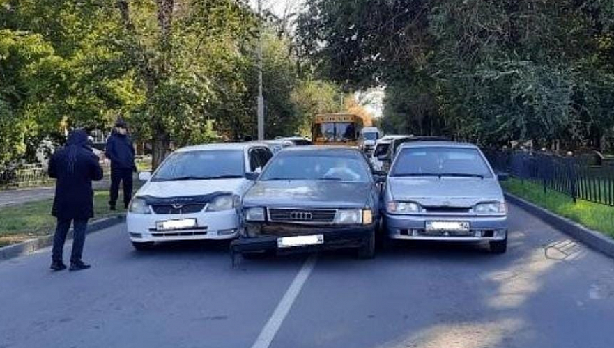 Массовое ДТП произошло в Павлодаре – столкнулись сразу семь автомобилей