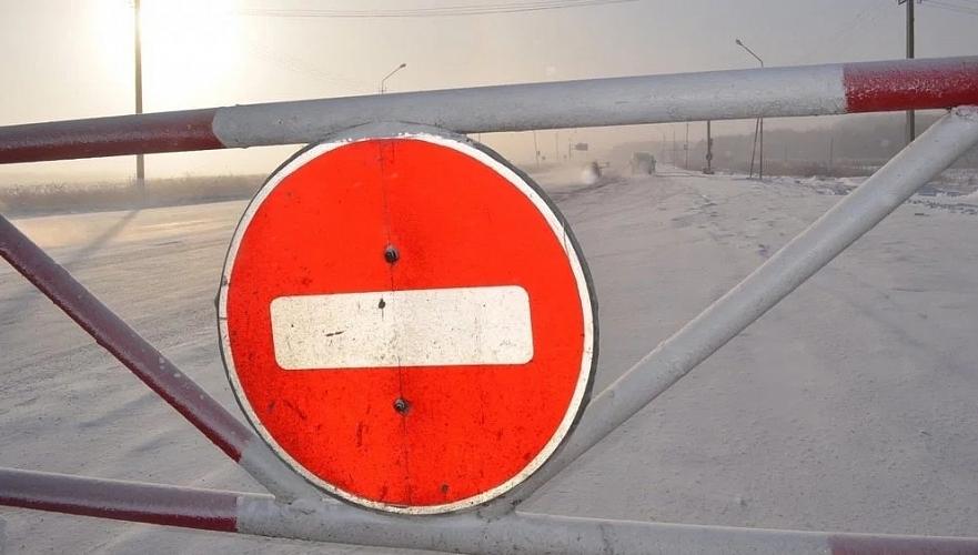 Дороги закрыли для проезда в Нур-Султане и шести областях Казахстана из-за непогоды