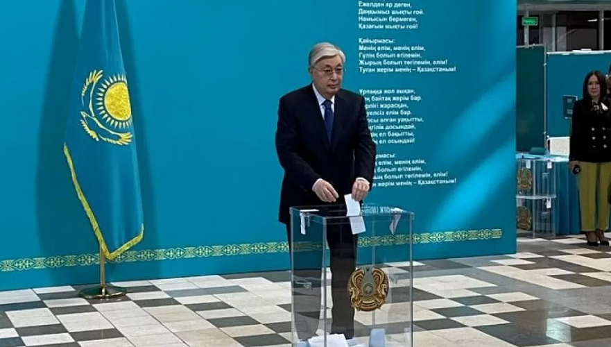 Названа ориентировочная дата досрочных выборов президента Казахстана