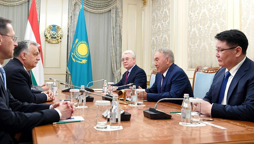 Назарбаева пригласили посетить Венгрию