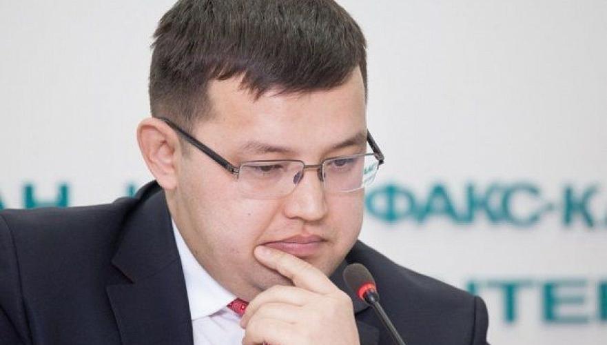Внештатный советник президента РК Олжас Худайбергенов освобожден от должности