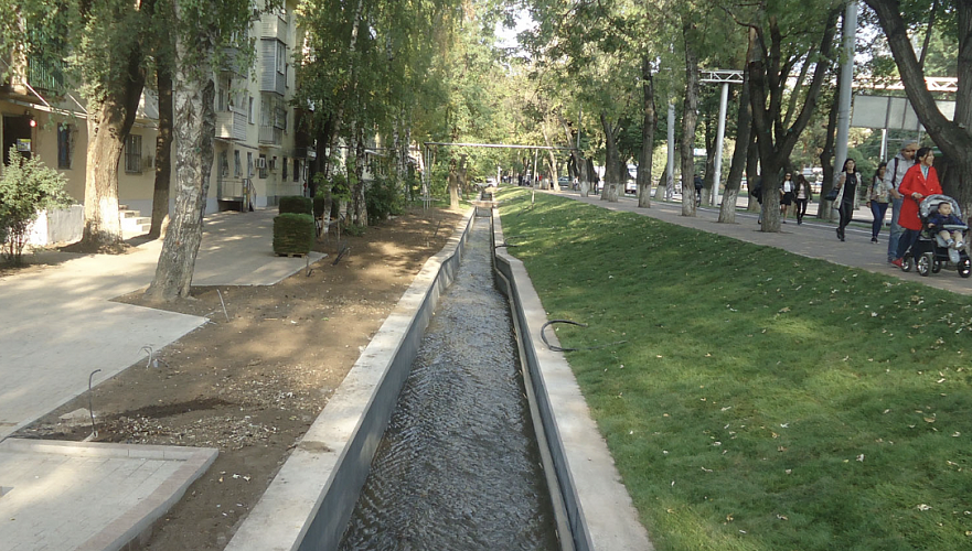 В Алматы к концу 2023 года обещают построить 41 км арыков на 57 улицах