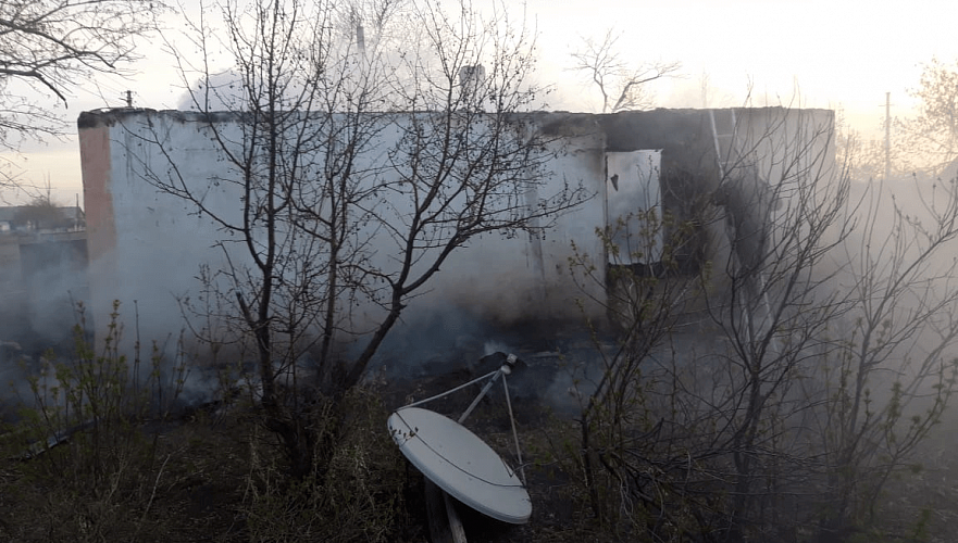 Четыре человека погибли в результате пожара в частном жилом доме в СКО