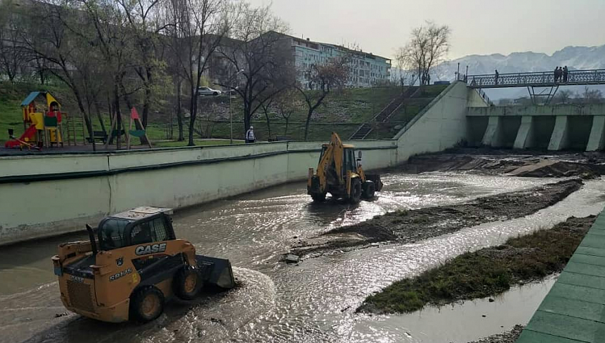 Второй этап очистки русла Есентая в Алматы обещают начать в июне