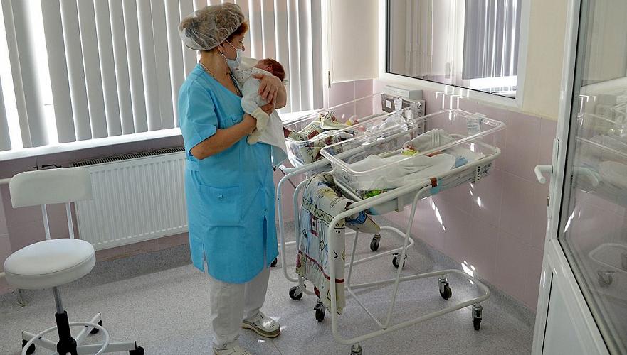Рекорд рождаемости побили в Казахстане во время карантина