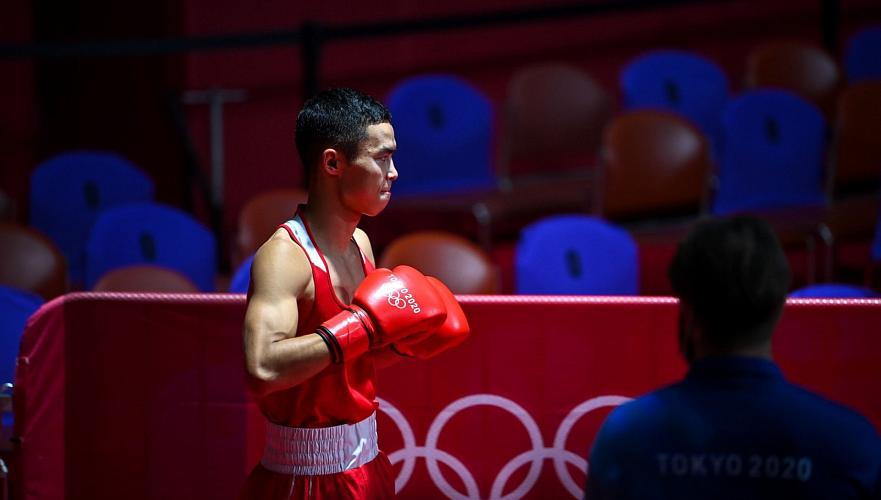 Пятую «бронзу» принес Казахстану боксер Сакен Бибосынов