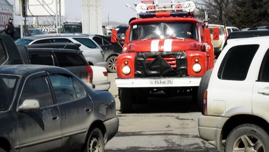 На проблему с подъездом пожарных и скорых к зданиям в Астане обратил внимание Назарбаев