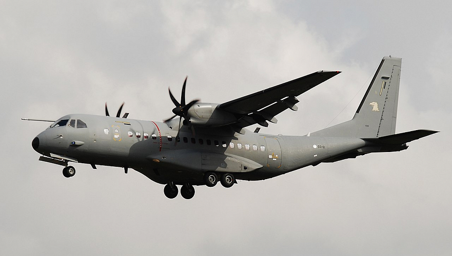 Военный транспортный самолет не смог приземлиться в Нур-Султане по техпричинам – источник
